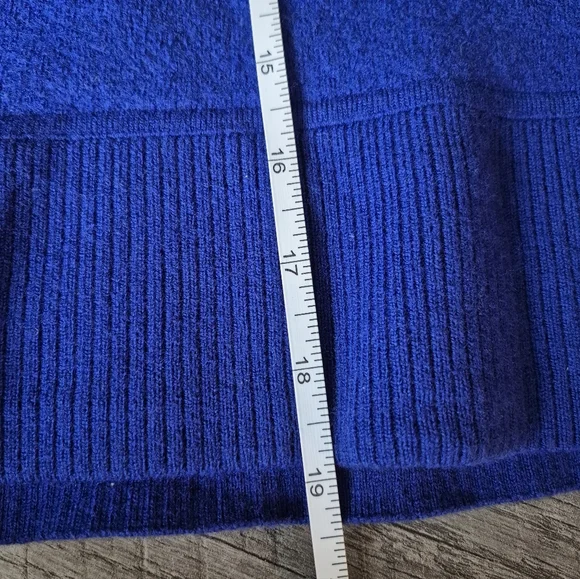 Tahari Cobalt Blue Mock Neck 100% Merino Wool Sweater - Picture 9 of 12